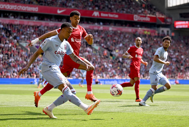 的日益激烈 的日益激烈